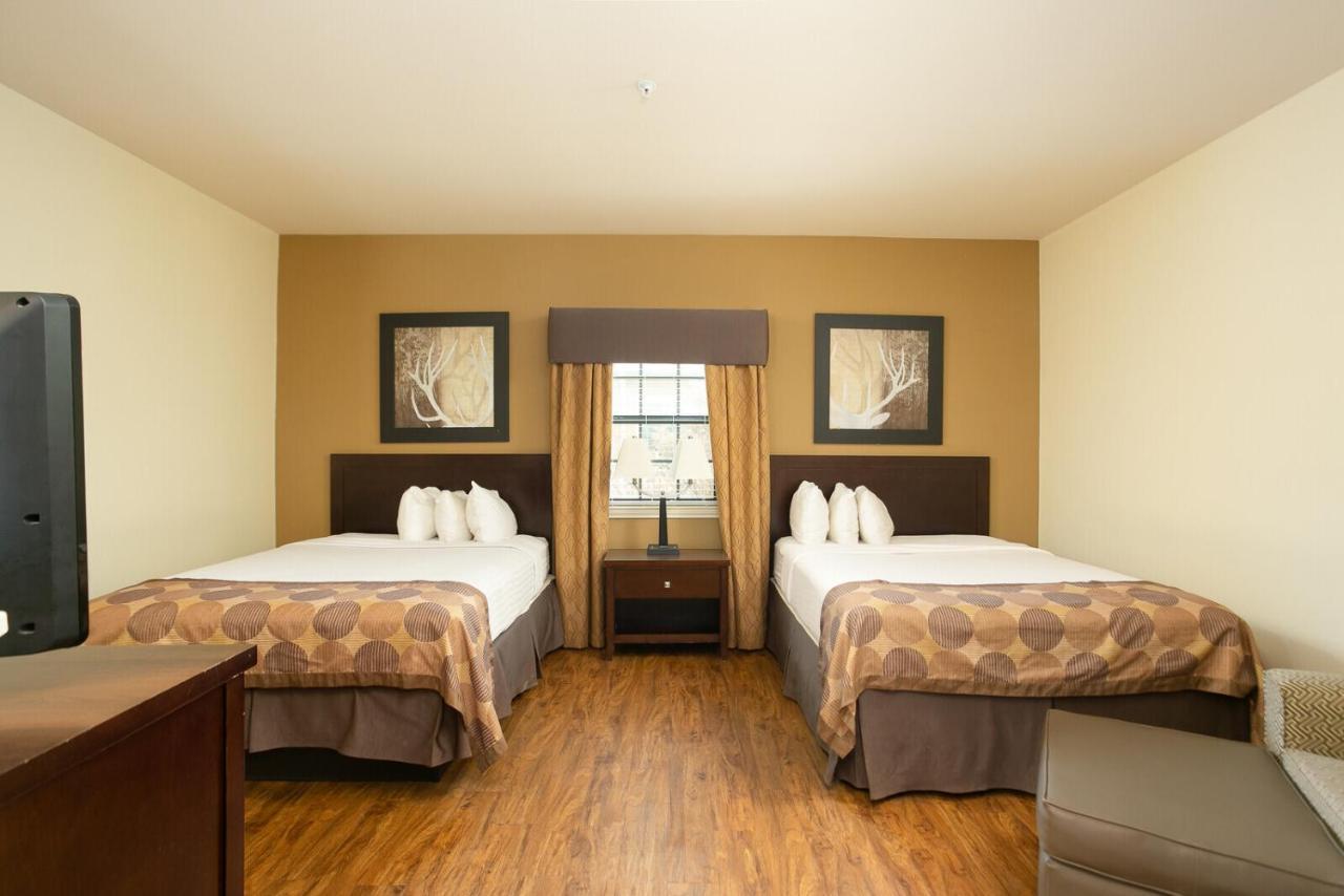The Lodge At Kenedy Exterior photo